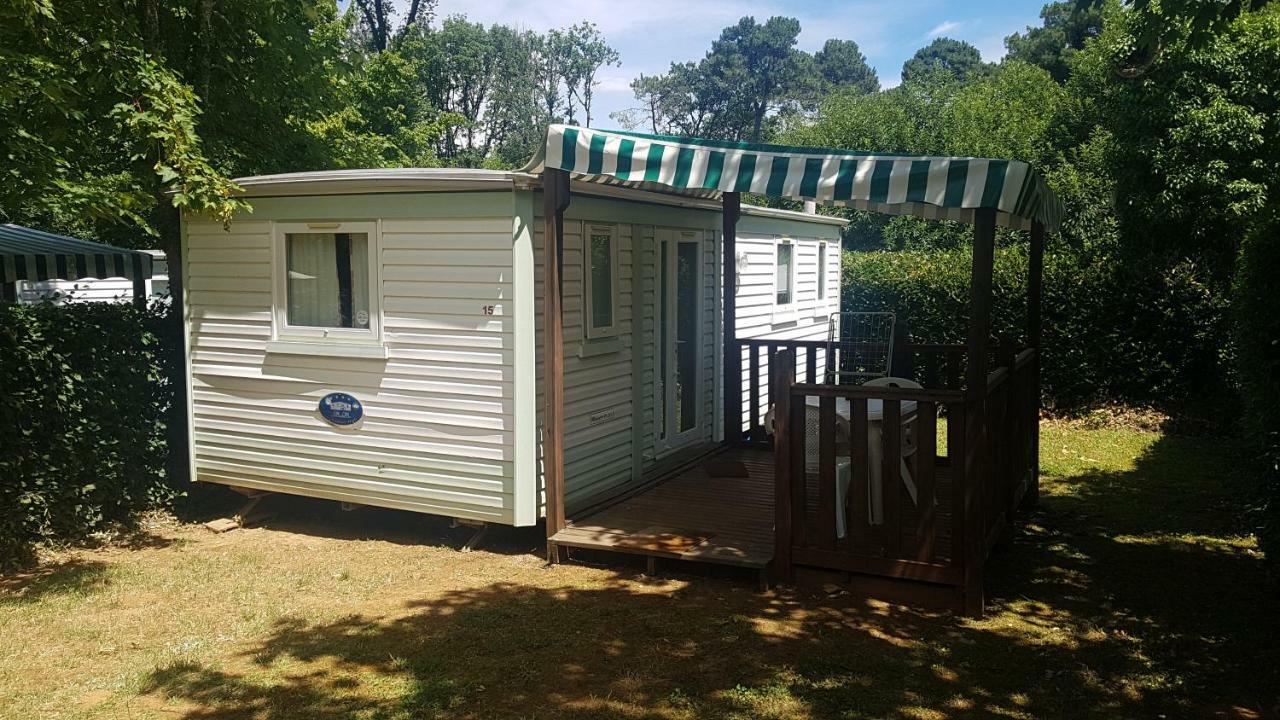 Camping Le Pigeonnier Saint-Crepin-et-Carlucet Bagian luar foto